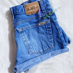 Vintage Levi Daisy Duke Cutoffs